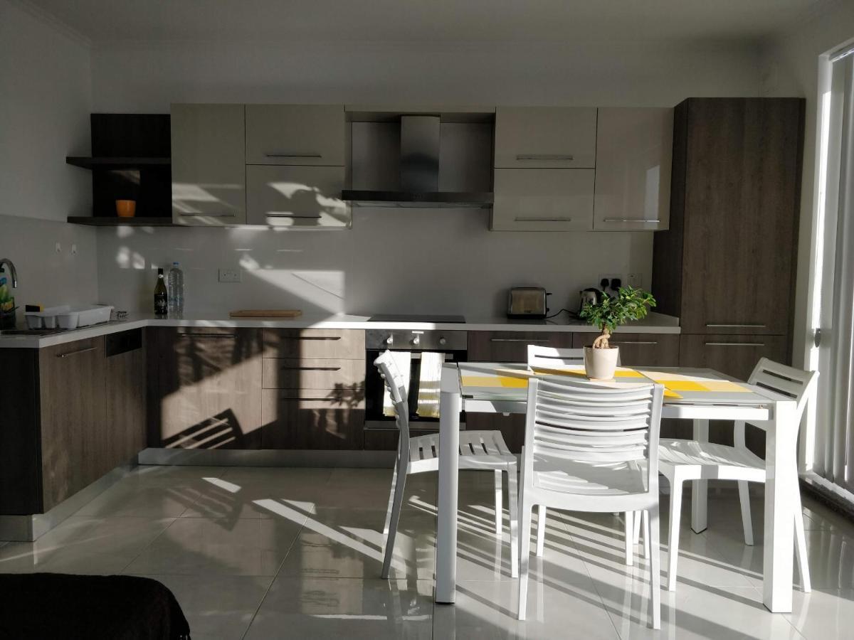 Appartamento Sea View Penthouse With Large Terrace Irom1-1 Marsaskala Esterno foto