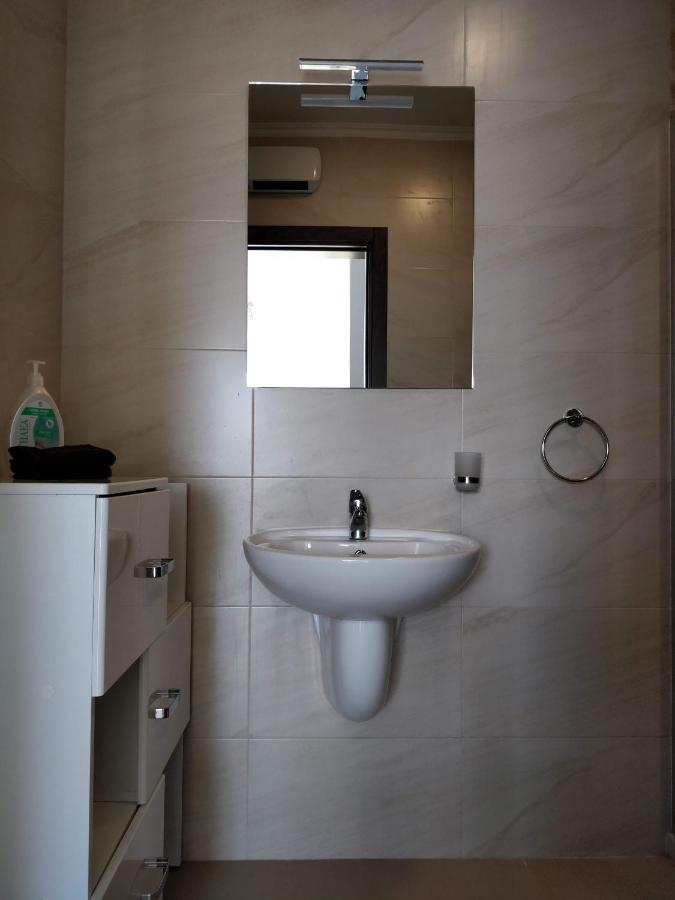 Appartamento Sea View Penthouse With Large Terrace Irom1-1 Marsaskala Esterno foto